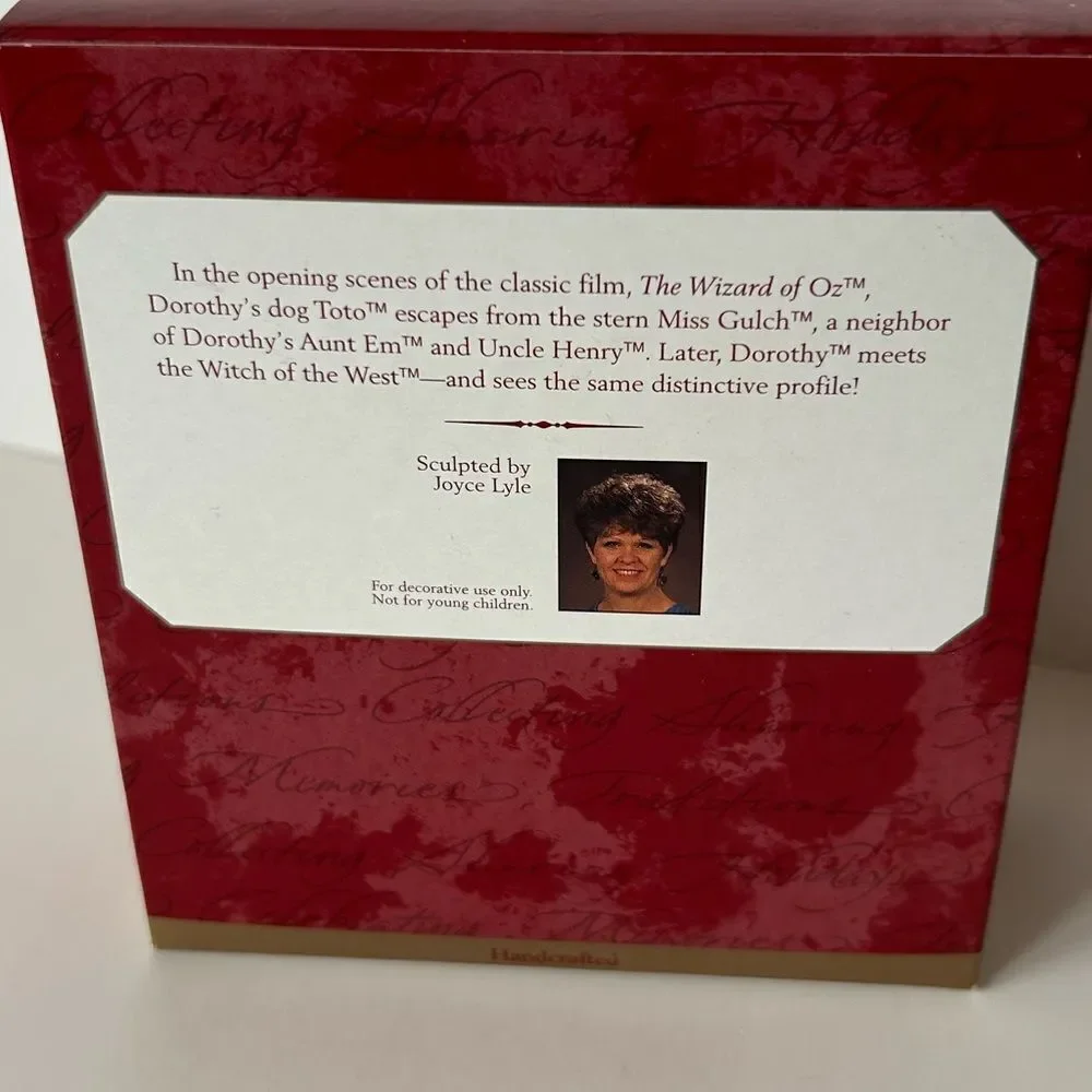 HALLMARK Miss Gulch Wizard of OZ 1997 Keepsake Ornament Handcrafted Collectible